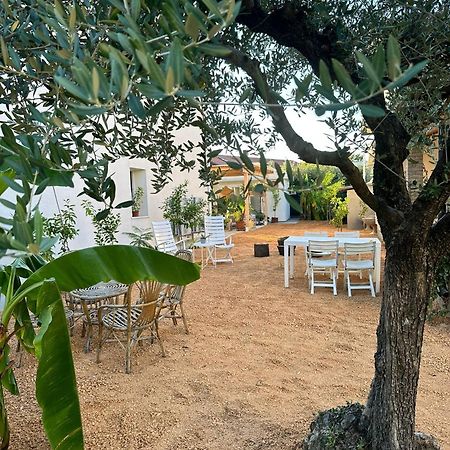 Pathos Guest House Quarto dʼAltino Екстериор снимка