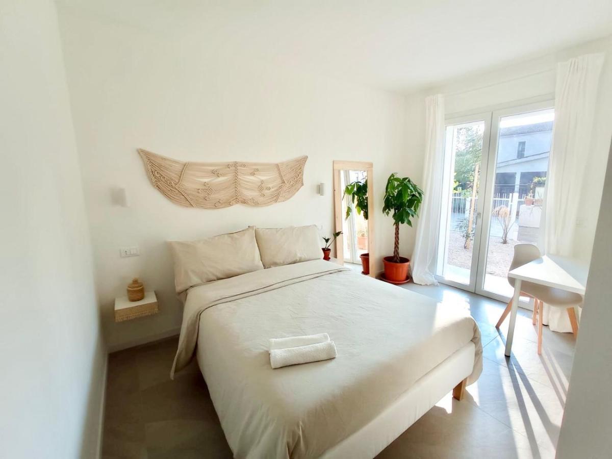 Pathos Guest House Quarto dʼAltino Екстериор снимка