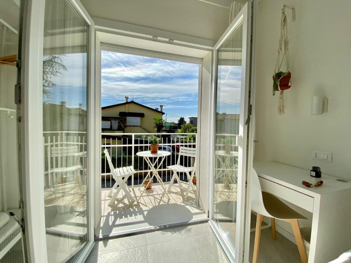 Pathos Guest House Quarto dʼAltino Екстериор снимка