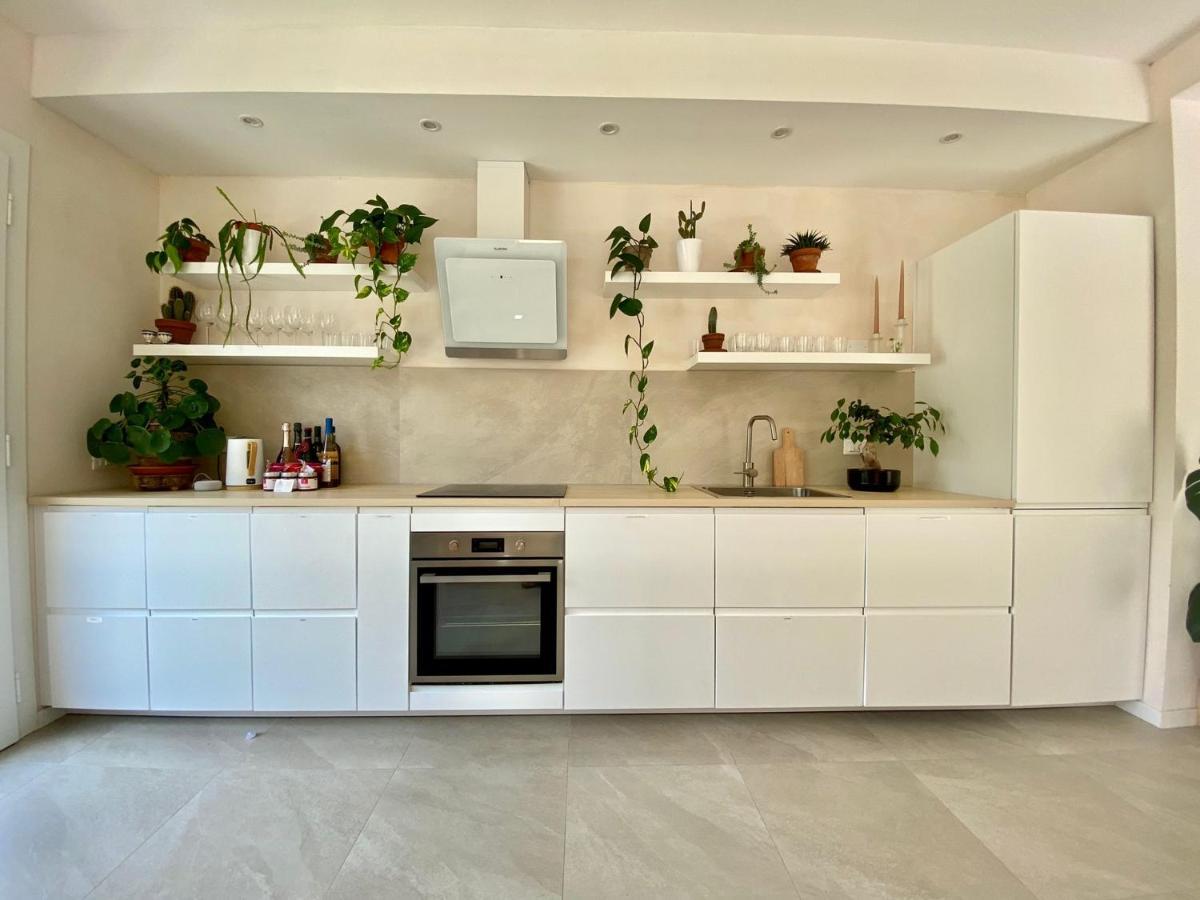 Pathos Guest House Quarto dʼAltino Екстериор снимка