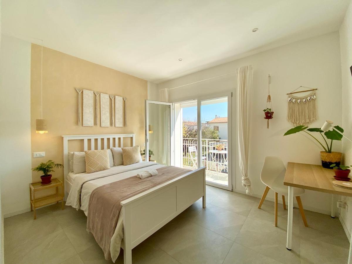Pathos Guest House Quarto dʼAltino Екстериор снимка
